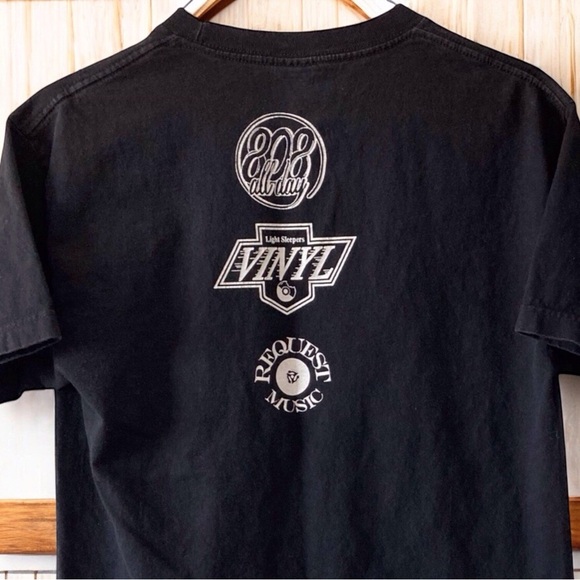 808 Hawaii Vinyl Culture Tee – Music Meets Style T-shirt. Rare find  streetwear - Picture 3 of 4